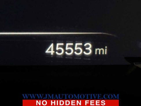 Used 2023 Genesis G70 2.0T AWD/4WD image 21