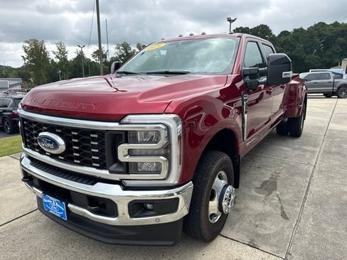 Used 2026 Ford F350 Lariat w/ Lariat Ultimate Package AWD/4WD image 3