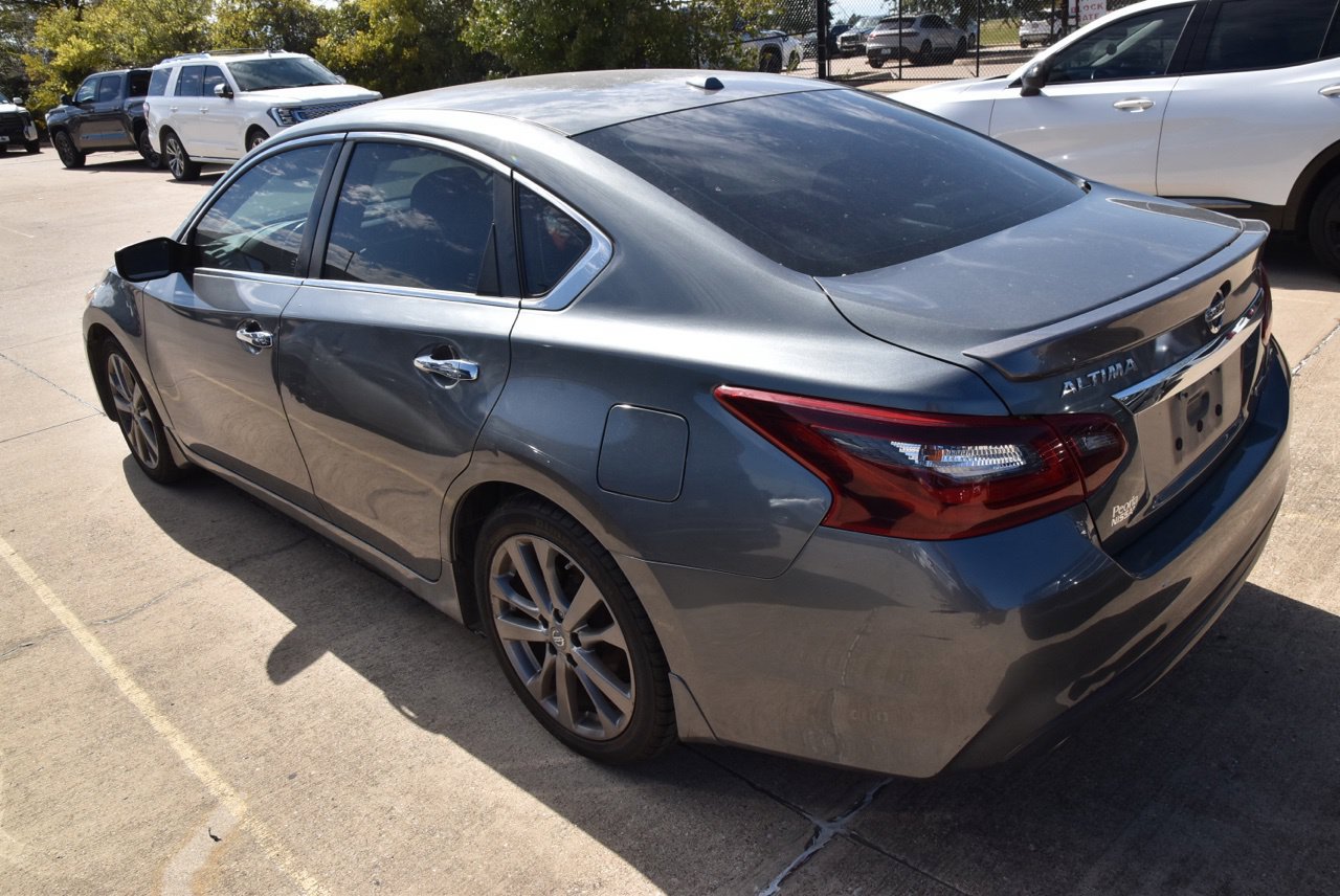 Used 2018 Nissan Altima 2.5 SR w/ SR Special Edition FWD image 7