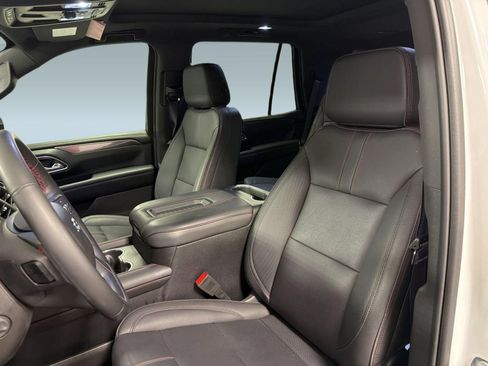 Used 2024 Chevrolet Tahoe RST w/ Luxury Package RWD image 22