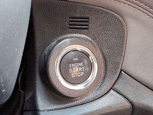 Used 2023 Subaru Outback Onyx Edition image 25