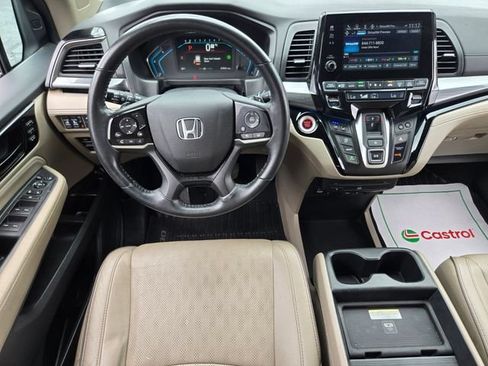 Used 2022 Honda Odyssey Elite image 14