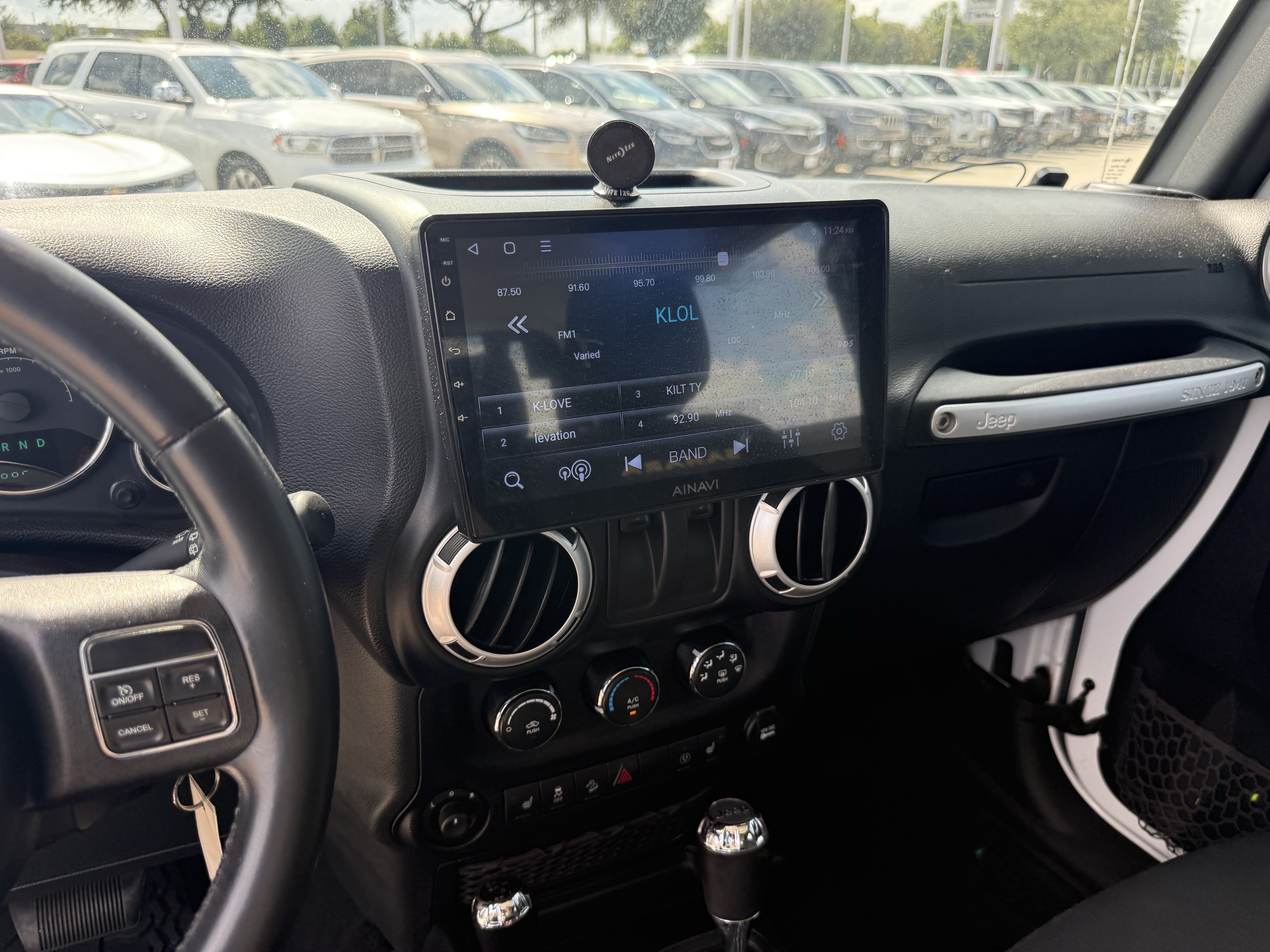 Used 2015 Jeep Wrangler Sahara w/ Trailer Tow Group AWD/4WD image 19
