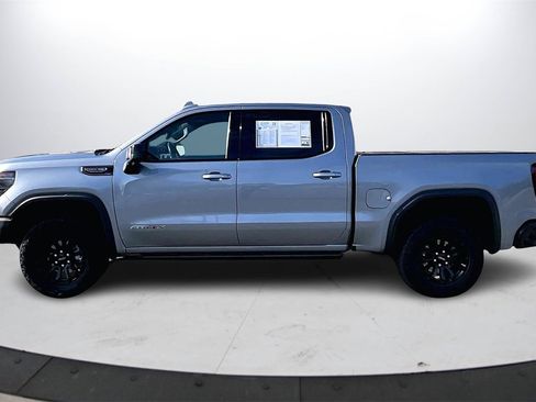 Used 2023 GMC Sierra 1500 AT4X image 6