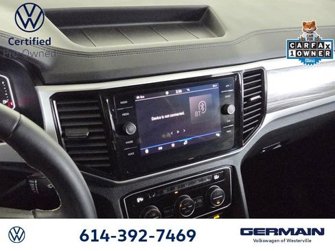 Certified 2023 Volkswagen Atlas Cross Sport SE w/ Panoramic Sunroof Package AWD/4WD image 24