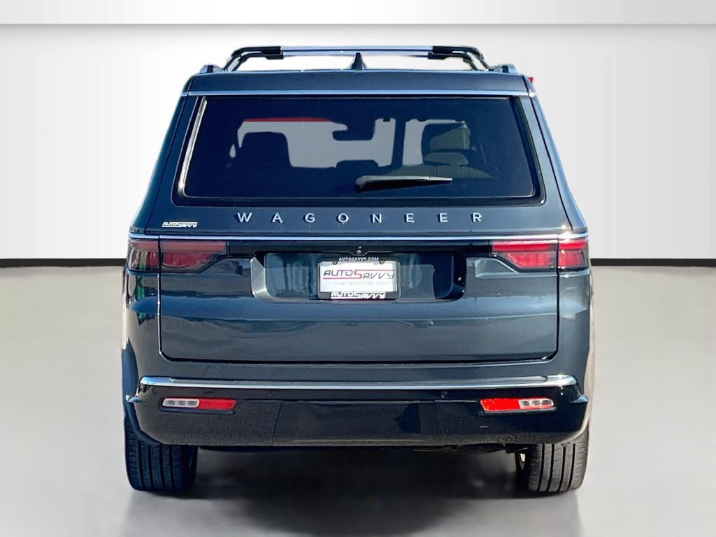 Used 2024 Jeep Wagoneer L Series III w/ Premium Group I AWD/4WD image 6