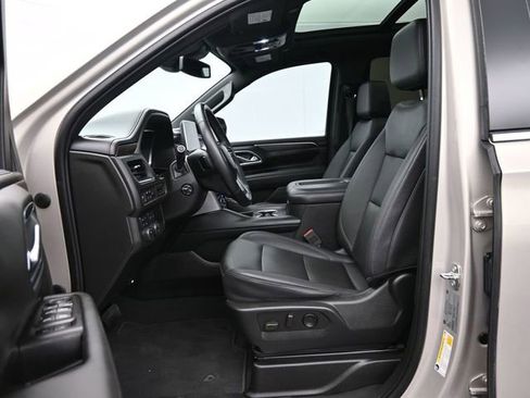 Used 2023 Chevrolet Tahoe LT w/ LT Signature Plus Package image 39