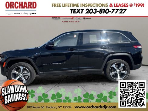 Used 2023 Jeep Grand Cherokee 4WD 4xe w/ Luxury Tech Group II image 3