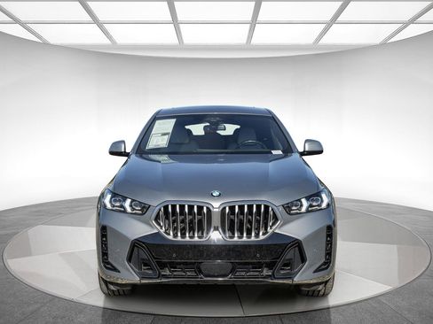 Used 2024 BMW X6 xDrive40i w/ Premium Package AWD/4WD image 6