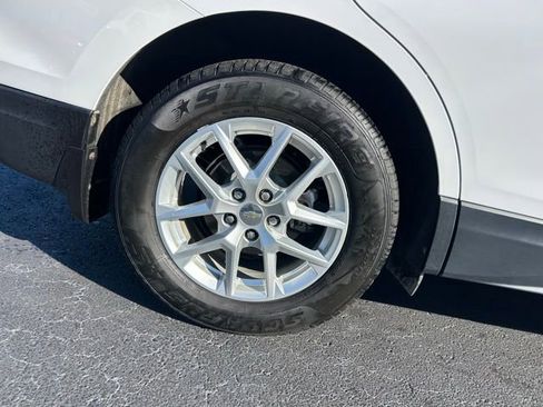 Used 2023 Chevrolet Equinox LT w/ LPO, Floor Liner Package image 7