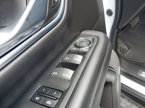 Used 2023 Chevrolet Tahoe LT w/ Luxury Package RWD image 16