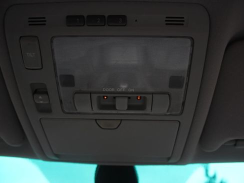 Used 2006 Lexus RX 400h AWD image 37