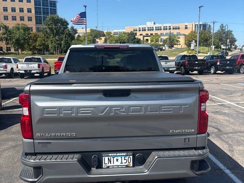 Used 2023 Chevrolet Silverado 1500 Custom AWD/4WD image 18