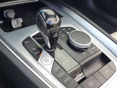 Used 2024 BMW Z4 M40i w/ Premium Package image 30