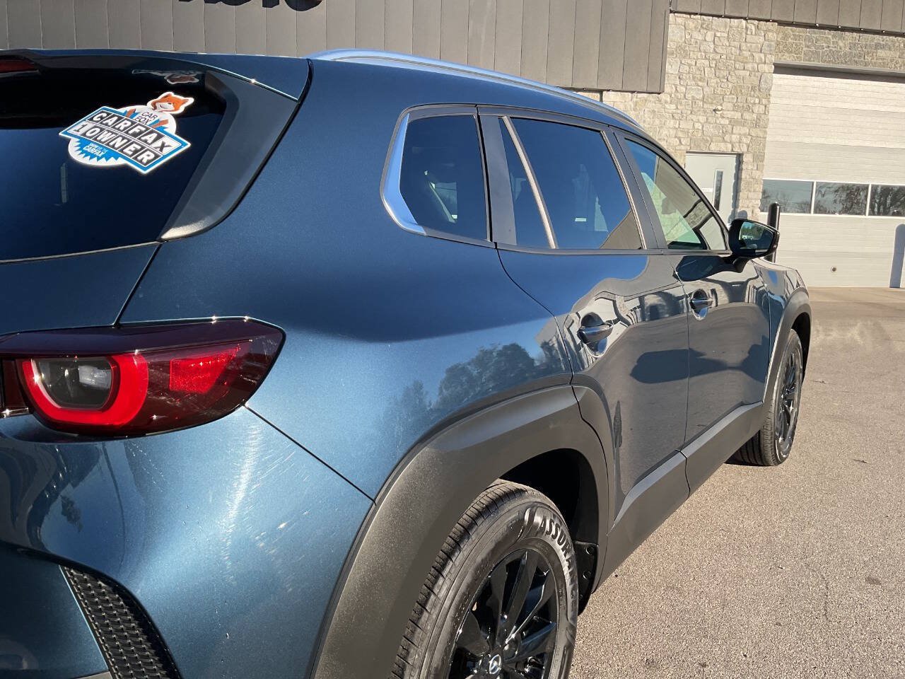 Used 2025 MAZDA CX-50 AWD 2.5 S w/ Premium Package image 8