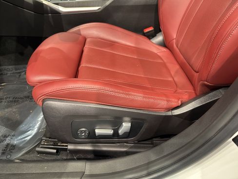 Used 2023 BMW 330i xDrive Sedan w/ M Sport Package image 14