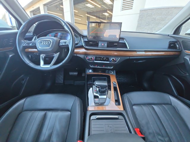 Used 2021 Audi Q5 2.0T Premium Plus AWD/4WD image 21