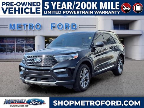 Used 2023 Ford Explorer XLT w/ Equipment Group 202A image 8