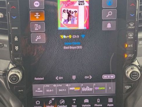 Used 2025 RAM 2500 Limited image 21