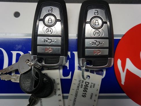 Used 2024 Ford F150 Platinum w/ Equipment Group 702A High image 20