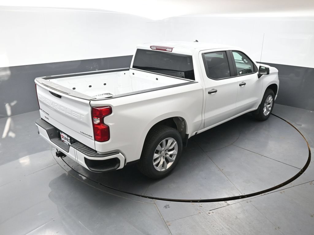 Used 2023 Chevrolet Silverado 1500 Custom AWD/4WD image 39