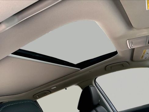 Used 2025 Honda Pilot Touring image 22