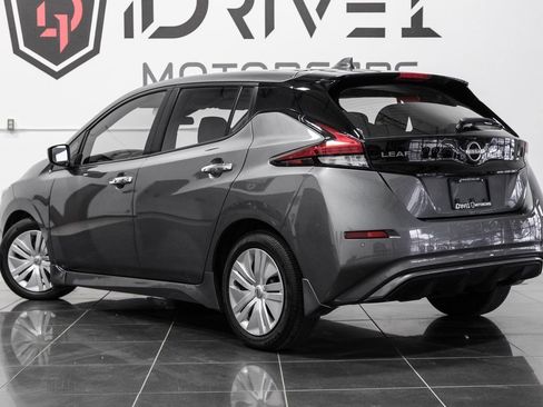 Used 2023 Nissan Leaf S image 11