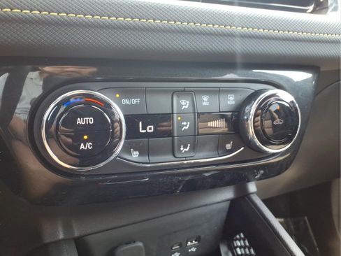 Used 2025 Chevrolet TrailBlazer ACTIV w/ Convenience Package AWD/4WD image 20