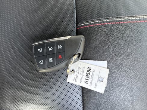 Used 2021 Chevrolet Tahoe RST w/ Luxury Package image 18