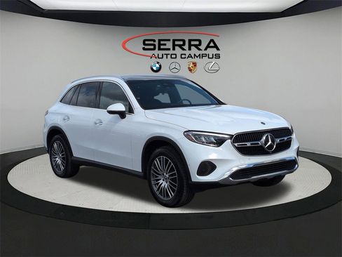 Used 2026 Mercedes-Benz GLC 300 4MATIC image 1