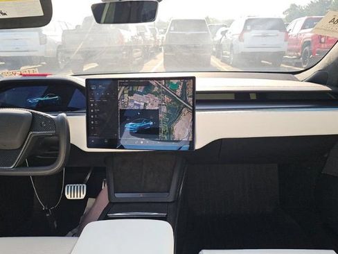 Used 2025 Tesla Model S Plaid AWD/4WD image 4