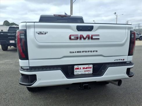 New 2026 GMC Sierra 2500 AT4 w/ AT4 Premium Plus Package image 6