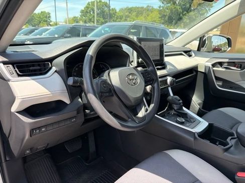 Used 2025 Toyota RAV4 XLE w/ Convenience Package AWD/4WD image 10