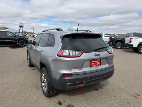 Used 2020 Jeep Cherokee Trailhawk w/ Cold Weather Group image 7