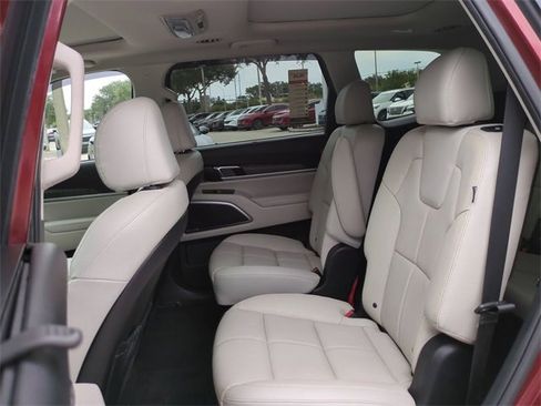 Used 2023 Kia Telluride SX image 24