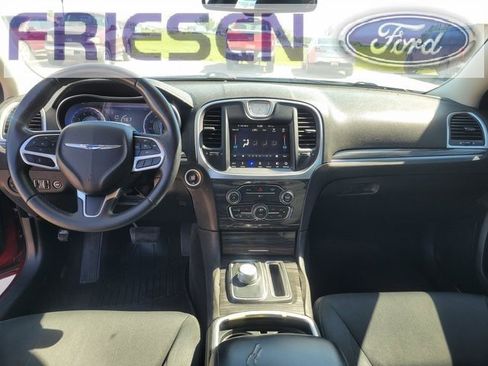 Used 2018 Chrysler 300 Touring w/ Sport Appearance Package image 14