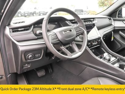 New 2025 Jeep Grand Cherokee Altitude