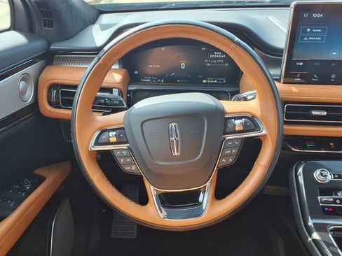 Used 2022 Lincoln Nautilus Black Label AWD/4WD image 24