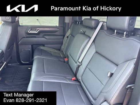 Used 2024 GMC Sierra 2500 SLT w/ SLT Premium Package AWD/4WD image 20