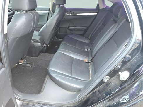Used 2018 Honda Civic Touring image 11