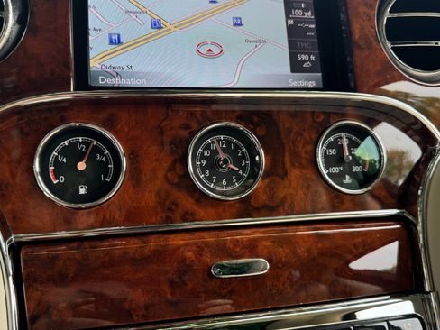 Used 2013 Bentley Mulsanne w/ Rear Entertainment Pkg image 89