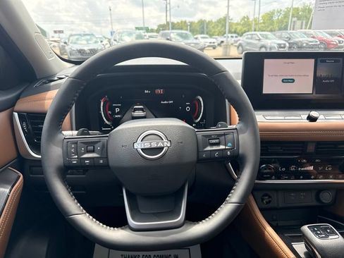 New 2026 Nissan Rogue Platinum w/ Platinum Premium Package AWD/4WD image 17