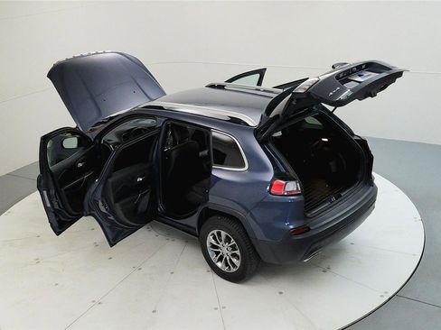 Used 2021 Jeep Cherokee Latitude Lux w/ Comfort/Convenience Group image 20