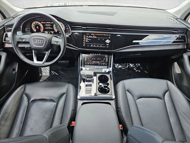 Used 2023 Audi Q7 2.0T Premium Plus w/ Premium Plus Package AWD/4WD image 21