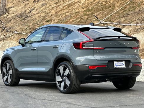 Certified 2023 Volvo C40 P8 Recharge Ultimate image 7