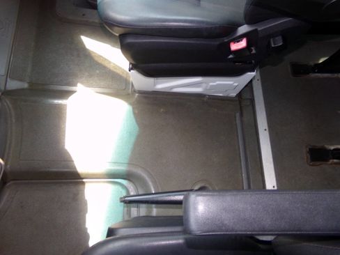 Used 2014 Mercedes-Benz Sprinter 2500 image 75