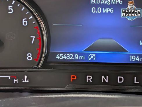 Certified 2023 Ford Explorer XLT w/ Equipment Group 202A AWD/4WD image 17
