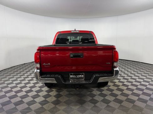 Used 2023 Toyota Tacoma SR5 AWD/4WD image 8