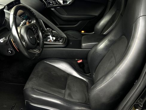 Used 2016 Jaguar F-TYPE S image 9