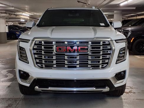 New 2026 GMC Yukon XL Denali w/ Sun & Power Step Package image 2